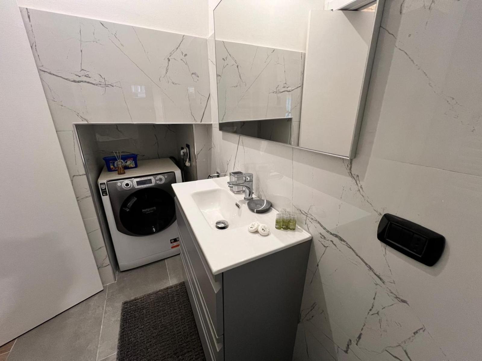 Domusmi Delfico 2 Lägenhet Milano Exteriör bild