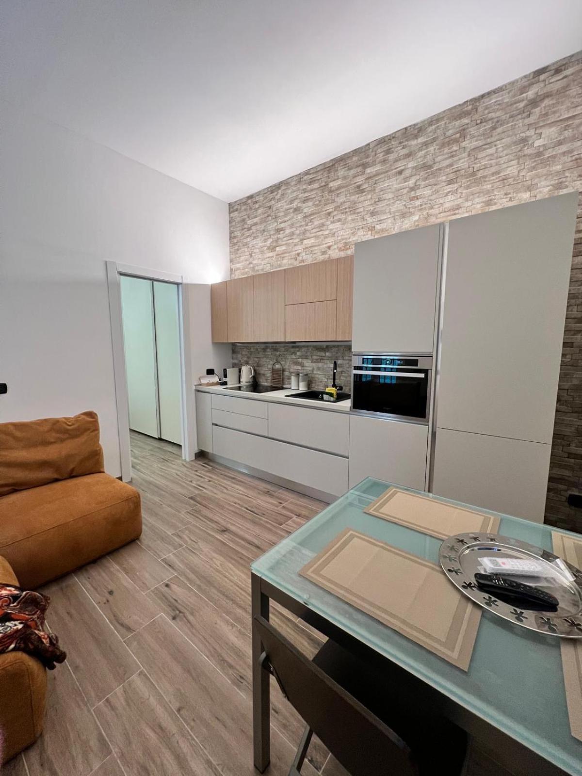 Domusmi Delfico 2 Lägenhet Milano Exteriör bild